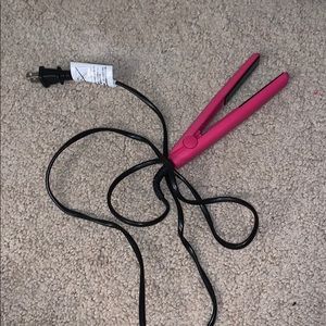travel straightener